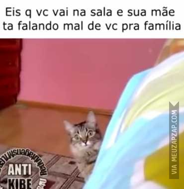 Quando você escuta sua mãe falando mal de você  - Vídeo  Engraçados para Redes Sociais