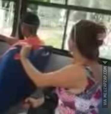 Eu no ônibus - Vídeo  Engraçados para Redes Sociais