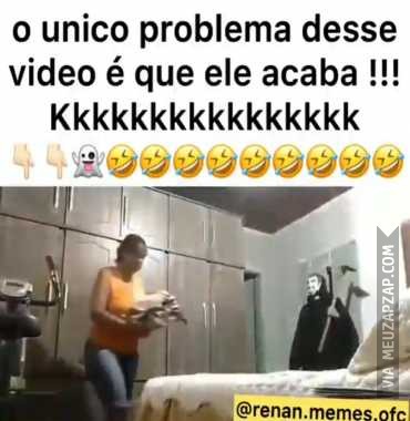 Morrendo de rir  - Vídeo  Engraçados para Redes Sociais