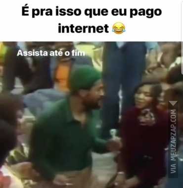 É muita zueira nessa minha internet - Vídeo  Engraçados para Redes Sociais