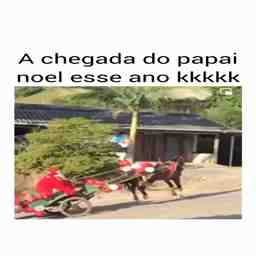 A chegada do papai noel esse ano - Vídeo  Engraçados para Redes Sociais