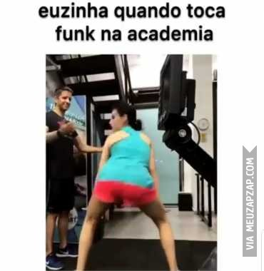 Quando toca música na academia - Vídeo  Engraçados para Redes Sociais