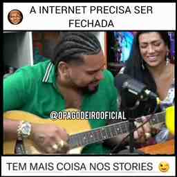 Quando o seu amigo pensa que sabe cantar - Vídeo  Engraçados para Redes Sociais